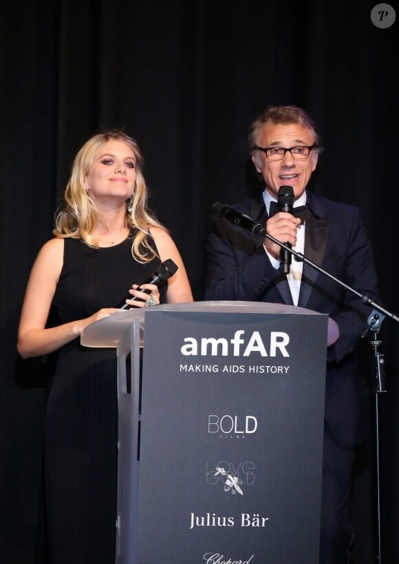 Mélanie Laurent et Christoph Waltz - Vente aux enchères du 20e Gala de l'amfAR à l'hôtel du Cap-Eden-Roc lors du 66e Festival de Cannes, le 23 Mai 2013.