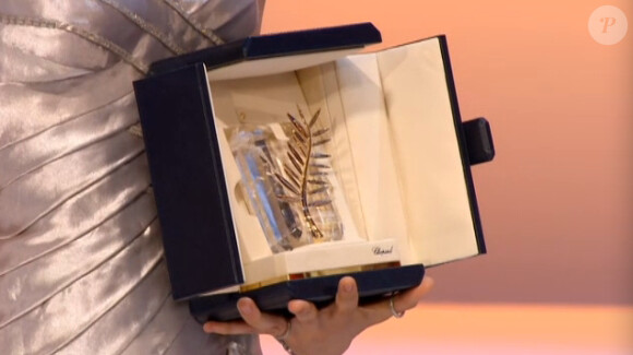 La Palme d'or lors de la cérémonie de clôture et la remise des prix du Festival de Cannes le 26 mai 2013