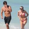 Rita Rusic, 53 ans, avec son boyfriend Riccardo, 39 ans, à Miami le 25 mai 2013.