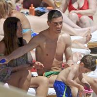 Fernando Torres : À la plage avec sa femme et ses enfants pour oublier Londres