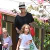 Halle Berry, enceinte, va chercher sa fille Nahla à l'école à Los Angeles, le 3 juin 2013.