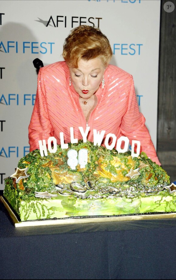 Esther Williams célèbre le 80e anniversaire de l'Afi Fest à Hollywood en 2003