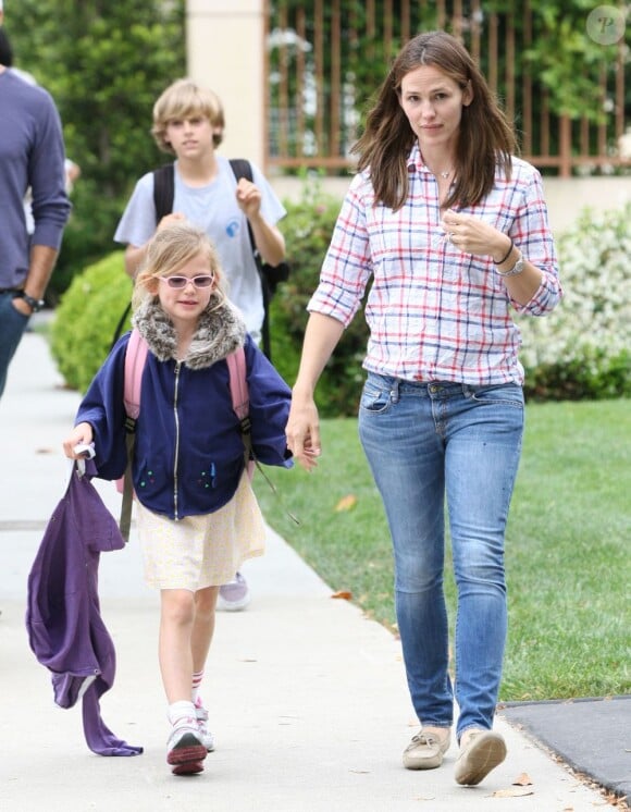 Jennifer Garner et sa fille Violet à Santa Monica, le 7 juin 2013.