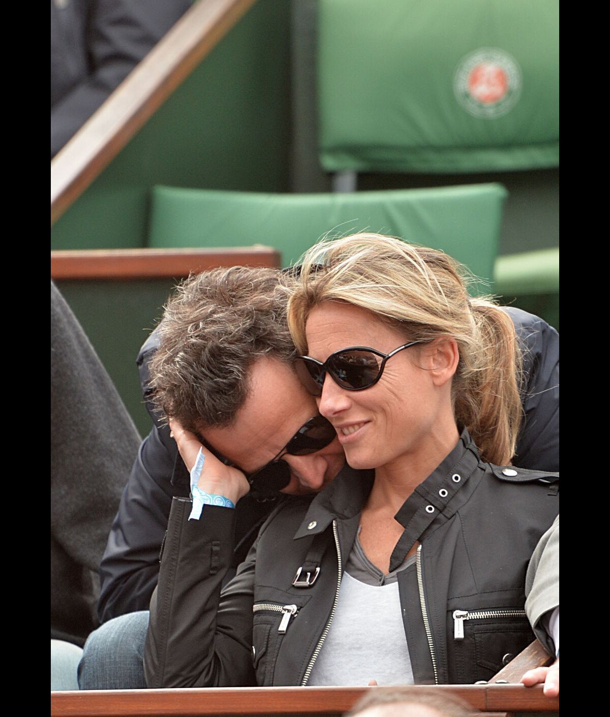 Roland-Garros 2013 : Les couples stars et amoureux de la quinzaine  parisienne - Purepeople