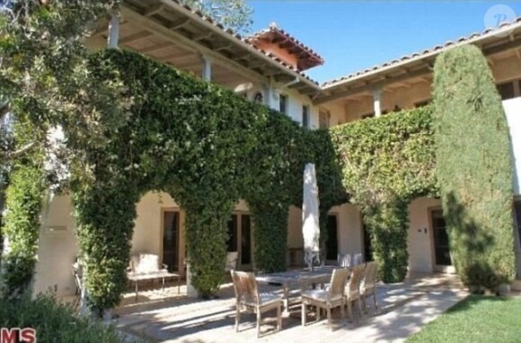 La villa californienne - et l'un de ses loggias - dont Tom Hanks et son épouse Rita Wilson se séparent, la revendant au prix de 5,25 millions de dollars