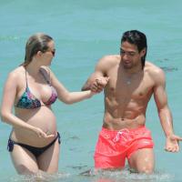 Falcao et Lorelei enceinte : Tendres vacances pour la future star de Monaco