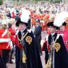 Cérémonies annuelles de l'Ordre de la Jarretière, lundi 17 juin 2013 à Windsor. Après un déjeuner au château, la reine Elizabeth II a mené avec son fils le prince Charles et son petit-fils le prince William, en l'absence du duc d'Edimbourg, la procession jusqu'à la chapelle Saint George.