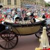 Cérémonies annuelles de l'Ordre de la Jarretière, lundi 17 juin 2013 à Windsor. Après un déjeuner au château, la reine Elizabeth II a mené avec son fils le prince Charles et son petit-fils le prince William, en l'absence du duc d'Edimbourg, la procession jusqu'à la chapelle Saint George.