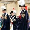 Cérémonies annuelles de l'Ordre de la Jarretière, lundi 17 juin 2013 à Windsor. Après un déjeuner au château, la reine Elizabeth II a mené avec son fils le prince Charles et son petit-fils le prince William, en l'absence du duc d'Edimbourg, la procession jusqu'à la chapelle Saint George.