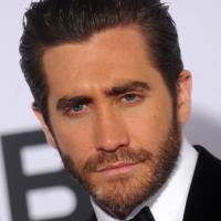 Jake Gyllenhaal, en couple avec une nouvelle bombe : Il les enchaîne !