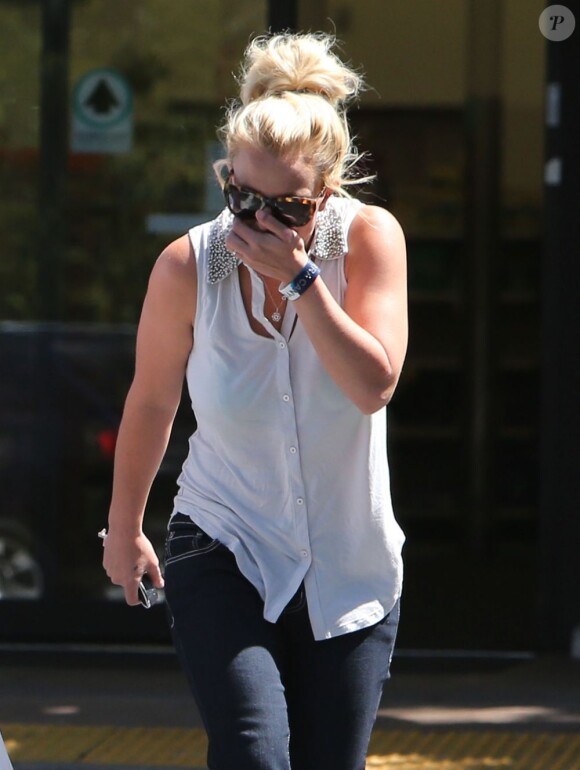 Britney Spears et son petit ami David Lucado faisant les courses à Westlake, le 21 juin 2013.