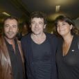 Bernard Montiel, Patrick Bruel et Valérie Expert dans les coulisses du concert de Patrick Bruel à Bercy à Paris le 22 juin 2013.