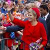 Le roi Willem-Alexander et la reine Maxima des Pays-Bas bouclent à La Haye leur visite des douze provinces du pays suite à leur couronnement, le 21 juin 2013.