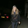 Cara Delevingne, de retour à son domicile à Londres après une fête avec des amis à Hackney, dans la banlieue de la capitale anglaise. Le 26 juin 2013.