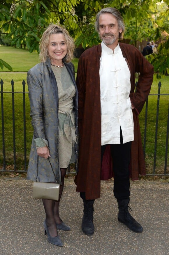 Sinéad Cusack et Jeremy Irons assistent à la Summer Party de la Serpentine Gallery à Hyde Park. Londres, le 26 juin 2013.