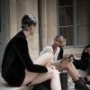 Les mannequins dans les coulisses du défilé haute couture automne-hiver 2013-2014 d'Alexis Mabille à l'hôtel d’Évreux. Paris, le 1er juillet 2013.