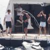Tamara Ecclestone et son mari Jay Rutland, Petra Ecclestone et son époux James Stunt ont passé leurs vacances à bord d'un luxueux bateau, le Diamonds are for ever, au large de Capri, le 26 juin 2013