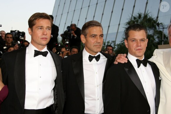 Brad Pitt, George Clooney et Matt Damon lors du Festival de Cannes 2007 poyr la présentation d'Ocean's Thirteen