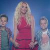 Britney Spears et ses fils Sean Preston et Jayden James dans le clip Ooh La La. Juillet 2013.
