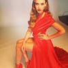 Instagram de Jessica Alba. La star a dévoilé les coulisses d'un shooting glamour secret