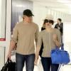 Emmy Rossum et Tyler Jacob à l'aéroport de Los Angeles, le 29 mai 2013.