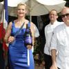 La critique gastronomique Sophie Gayot lors de la célébration du 14 juillet dans la résidence du consul de France à Los Angeles le 14 juillet 2013