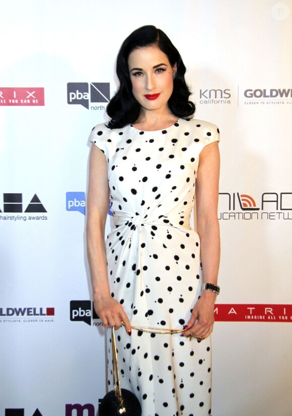 Dita Von Teese aux "North America Hairstyling Award" au casino Mandalay Bay à Las Vegas. Le 14 juillet 2013.