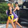 Reese Witherspoon sort de chez une amie et se rend à son cours de yoga à Brentwood, le 18 juillet 2013.