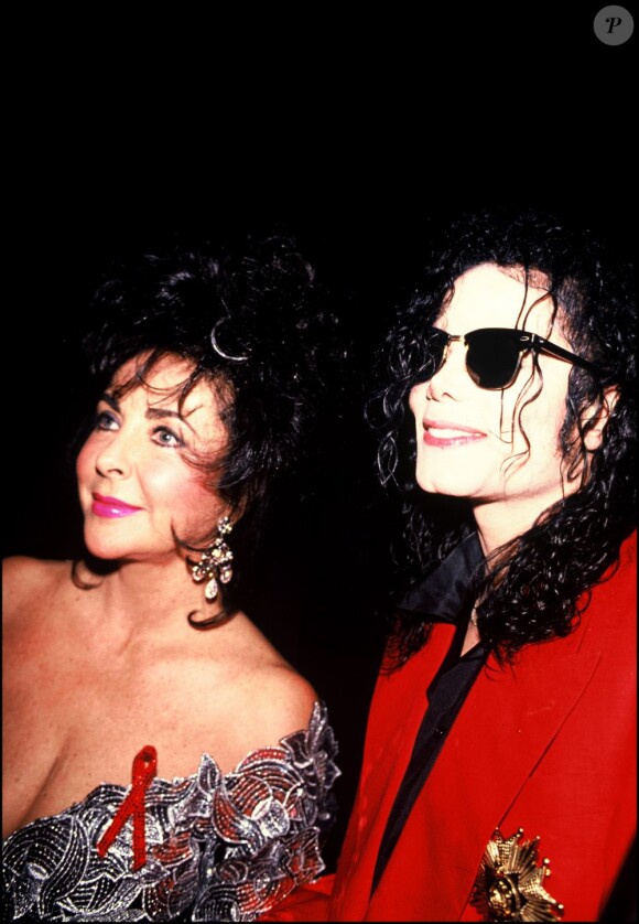 Michael Jackson et Elizabeth Taylor à New York, le 4 juin 1992. 