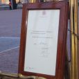 Le bulletin de la naissance du prince de Cambridge, signé par l'équipe médicale du docteur Marcus Setchell, qui a accouché Kate Middleton le 22 juillet 2013.