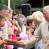 Le prince Charles et Camilla Parker Bowles, duchesse de Cornouailles, en visite au Royal Welsh Show le 24 juillet 2013 à Builth Wells, au Pays de Galles.