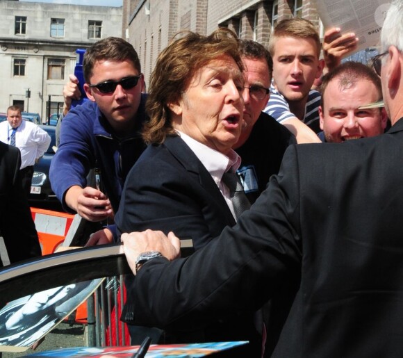 Paul McCartney au Liverppol Institute for Performing Arts, le 25 juillet 2013.