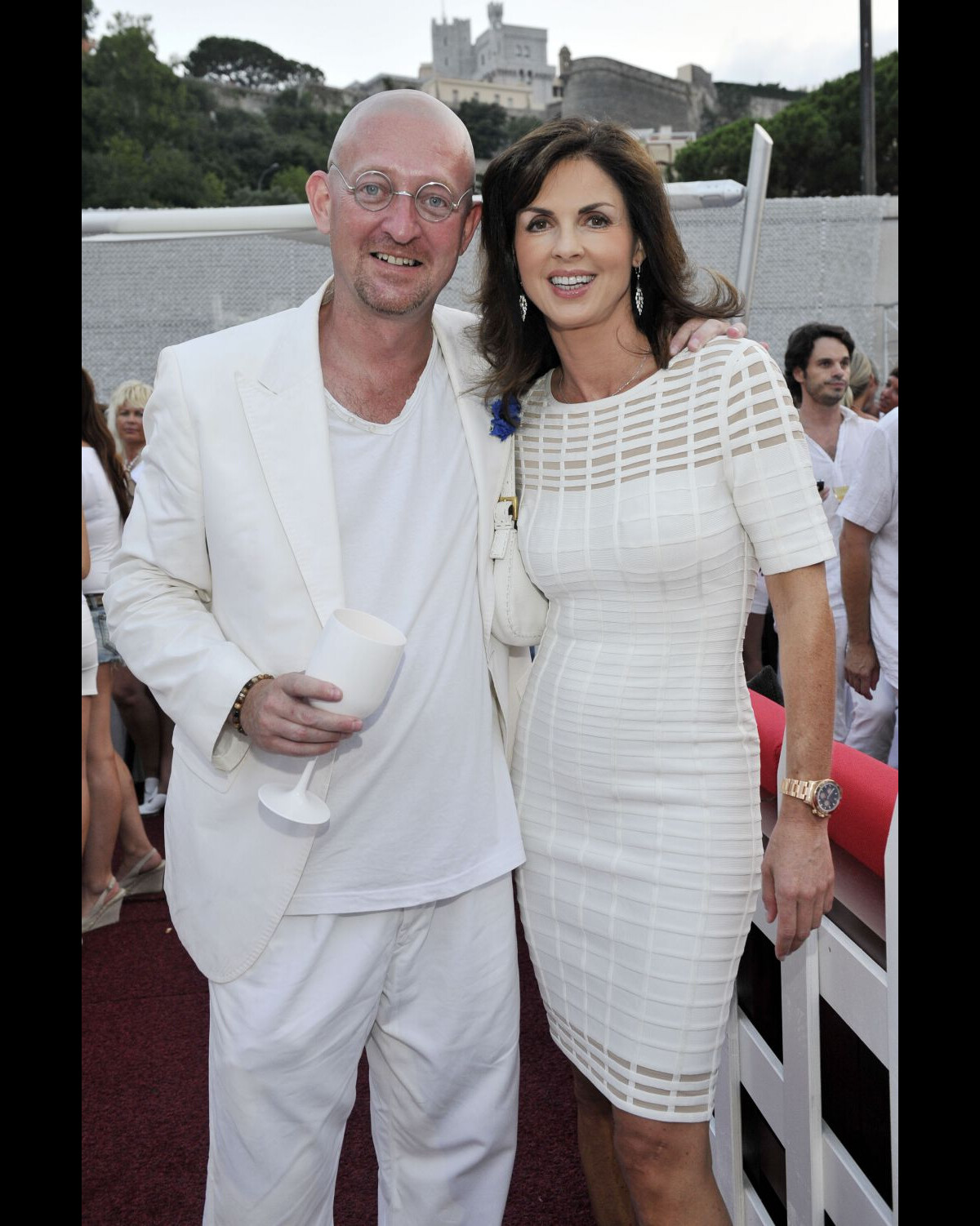 Photo : Exclusif - Guillaume Barclay et Caroline Barclay, la dernière femme  de son père Eddy Barclay, participent à la soirée blanche quil organise en  collaboration avec letablissement de nuit Le Before