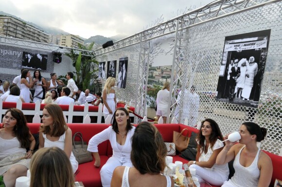 Exclusif - Soirée blanche organisée par le fils d'Eddie Barclay, Guillaume Barclay, en collaboration avec l'etablissement de nuit "Le Before" à Monaco le 24 juillet 2013.