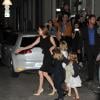 Brad Pitt et Angelina Jolie quittant un restaurant Japonais avec leurs enfants Maddox, Zahara, Pax, Shiloh, Vivienne, Knox à Berlin le 4 juin 2013