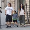 Prince Jackson en compagnie de sa petite amie Remi Alfalah et de la petite soeur de cette dernière dans les rues de Los Angeles, le 31 juillet 2013.