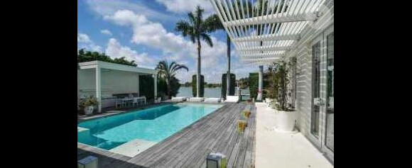 La jolie Shakira vend sa villa de Miami pour 14,9 millions de dollars.