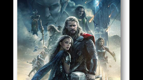 Thor - Le Monde des Ténèbres : Natalie Portman blottie contre Chris Hemsworth