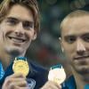 Camille Lacourt et Jérémy Stravius , champions du monde ex-aequo lors des championnats du monde de Shanghai le 26 juillet 2011 sur 100 mètres dos