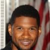 Le chanteur Usher visite l'Empire State Building à New York. Le 3 juillet 2013