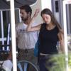 Exclusif - Shia LaBeouf et sa petite amie Mia Goth vont faire des courses à Tarzana, le 11 août 2013.