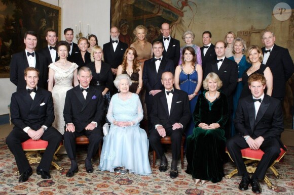 La famille royale rassemblée à Clarence House pour les noces de diamant de la reine Elizabeth II et du duc d'Edimbourg, en novembre 2007