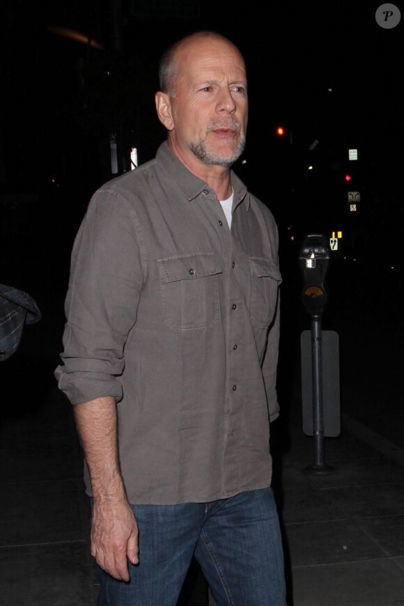 Bruce Willis a fêté mardi 19 mars son 58e anniversaire avec sa femme Emma Heming et ses filles Rumer et Scout au restaurant Spago à Beverly Hills.