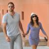 Eva Longoria et son petit ami Ernesto Arguello se promènent à Marbella, le 31 juillet 2013.