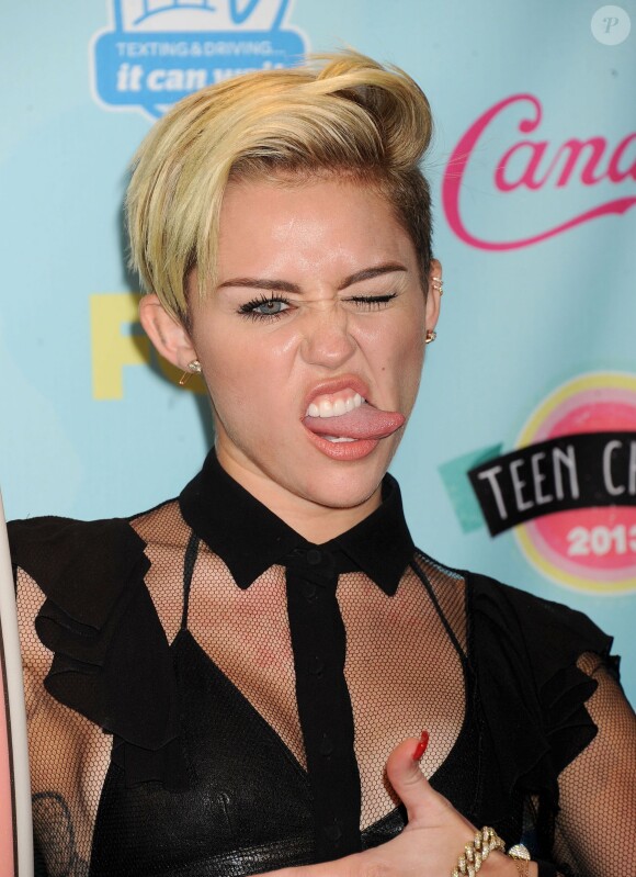 Miley Cyrus lors des Teen Choice Awards à Los Angeles, le 11 août 2013.