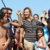 La Première dame Valérie Trierweiler, accompagne près de 5000 enfants à Cabourg, dans le cadre de "La journée des oubliés des vacances", organisée par le Secours Populaire le 28 août 2013.