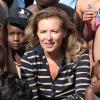 Valérie Trierweiler, accompagne près de 5000 enfants à Cabourg, dans le cadre de "La journée des oubliés des vacances", organisée par le Secours Populaire le 28 août 2013.