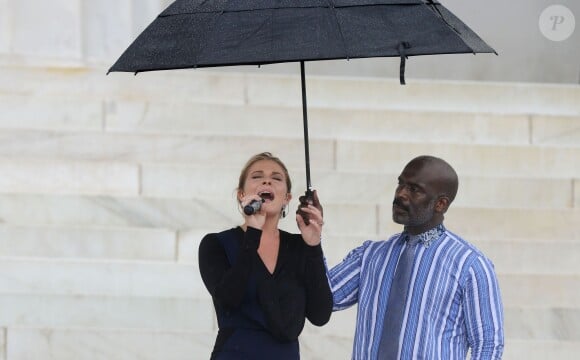 LeAnn Rimes a chanté la chanson "Let Freedom Ring" lors de la cérémonie commémorative du 50e anniversaire de la Marche sur Washington. A Washington, le 28 août 2013.