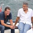 Exclusif - George Clooney et son ami Rande Gerber, complices, passent du bon temps en vacances, en balade en mer et détente chez Bono sur la côte d'Azur, à la villa d'Eze, le 19 août 2013.