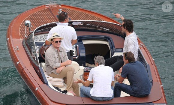 Exclusif - George Clooney et son ami Rande Gerber passent du bon temps en vacances, en balade en mer et détente chez Bono sur la côte d'Azur, à la villa d'Eze, le 19 août 2013.